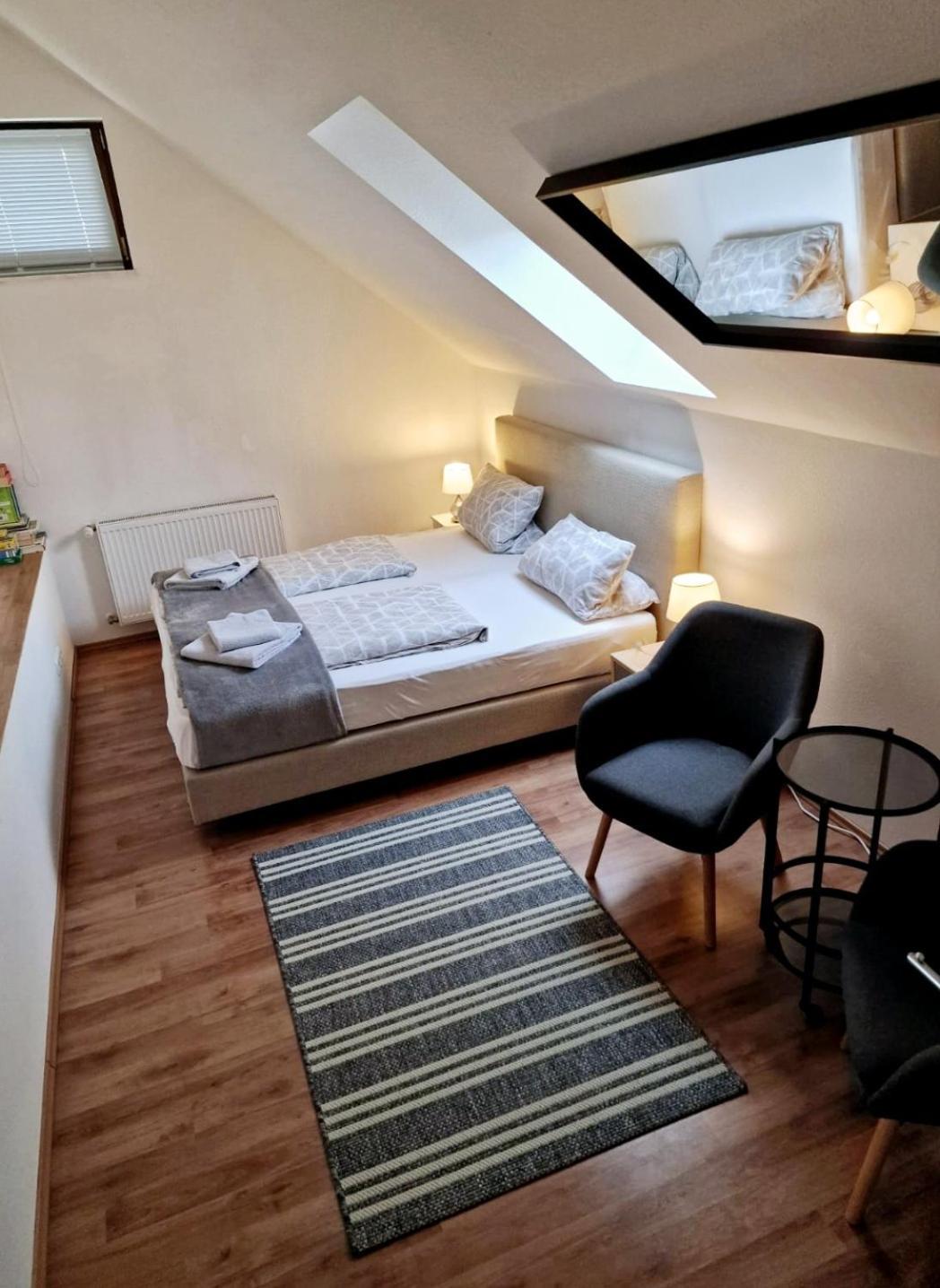 Privatwohnung Rybczynski Undenheim Eksteriør billede